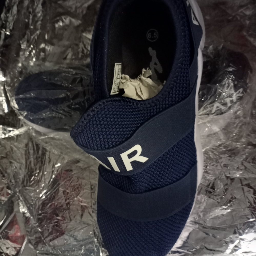 AIR SPORT WOMENS SNEAKERS